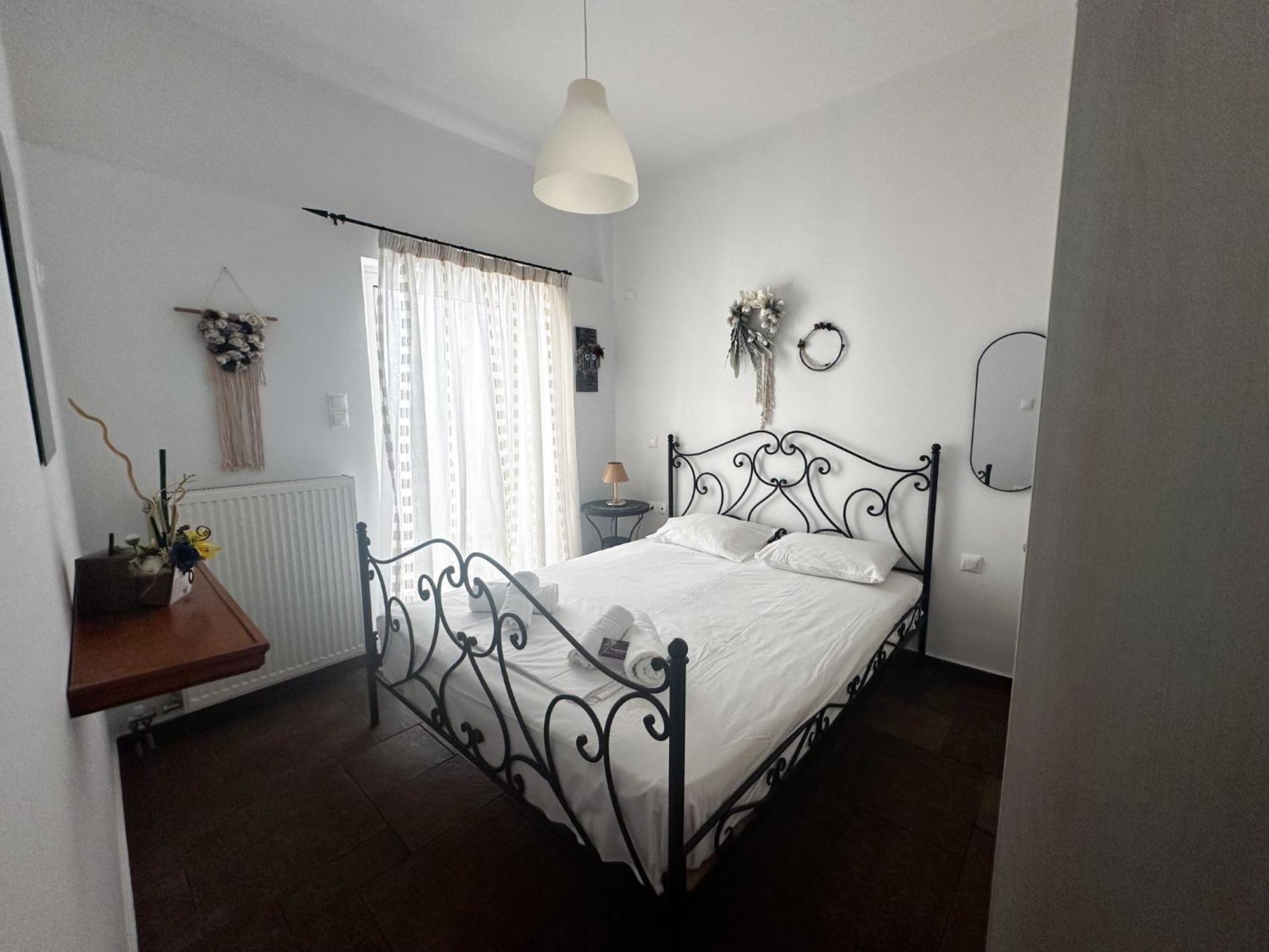 Portolos Apartments - Filiatro バティ エクステリア 写真